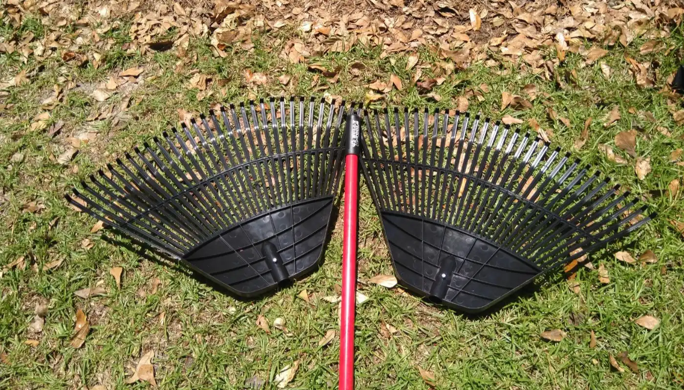 Bully Tools 92630 Poly Lawn and Leaf Rake